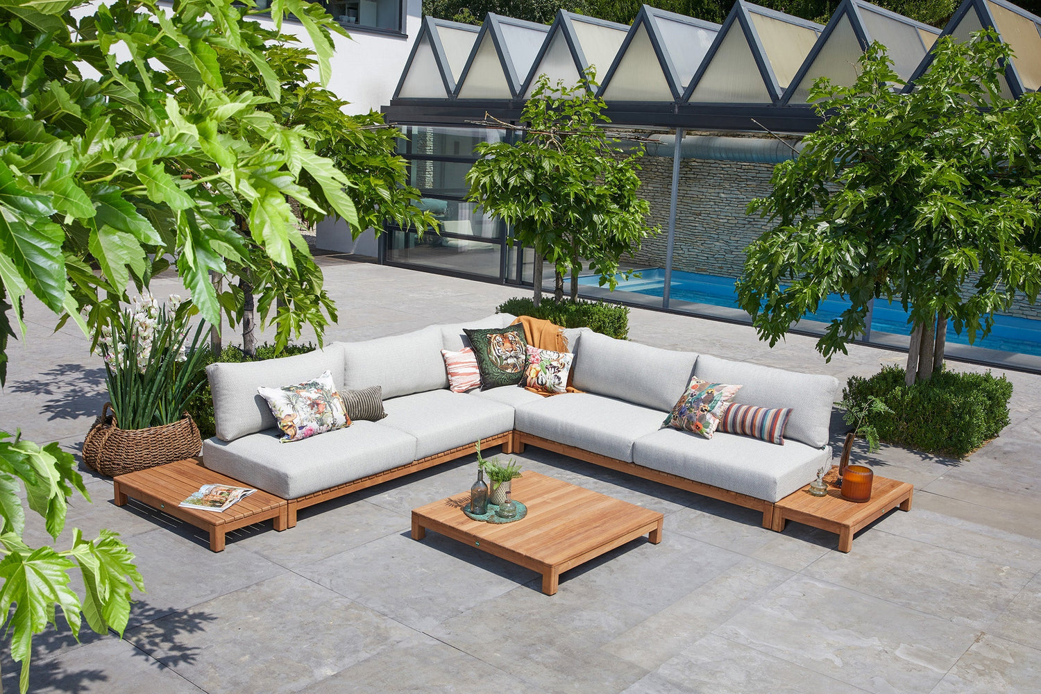 Lounge Collections