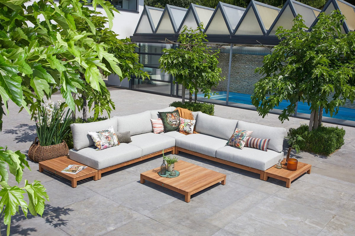 Lounge Collections