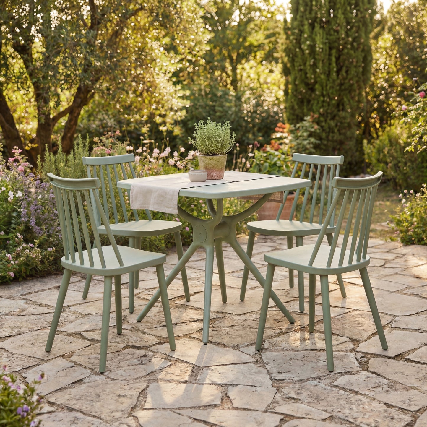 Cannes Flint Chair