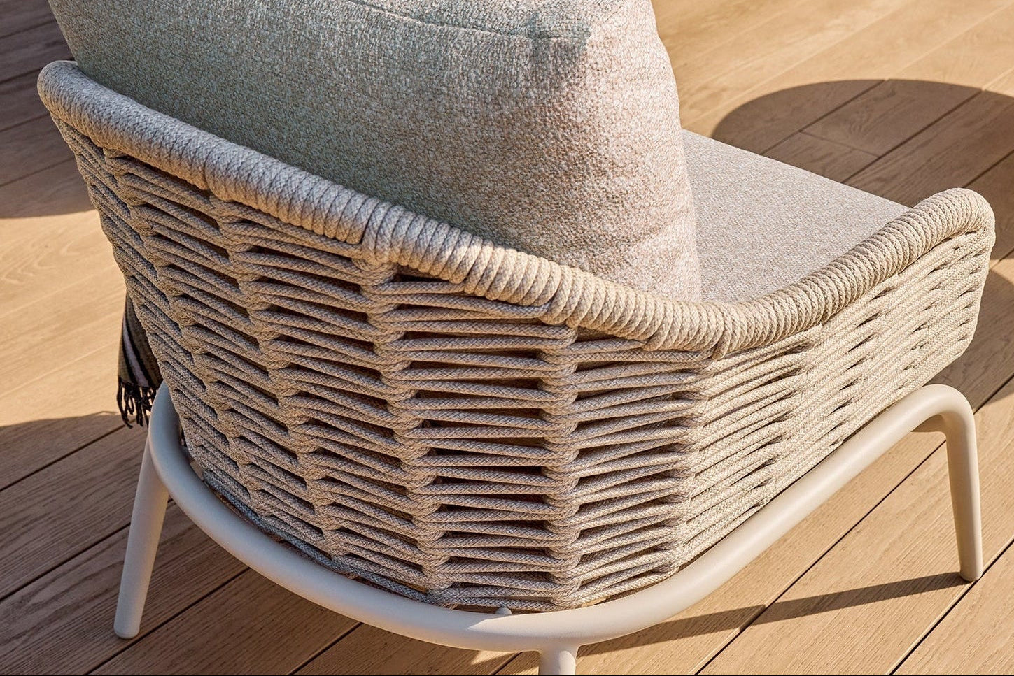Casto Sofa Collection