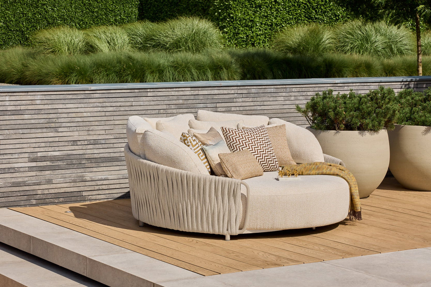Marolo Daybed