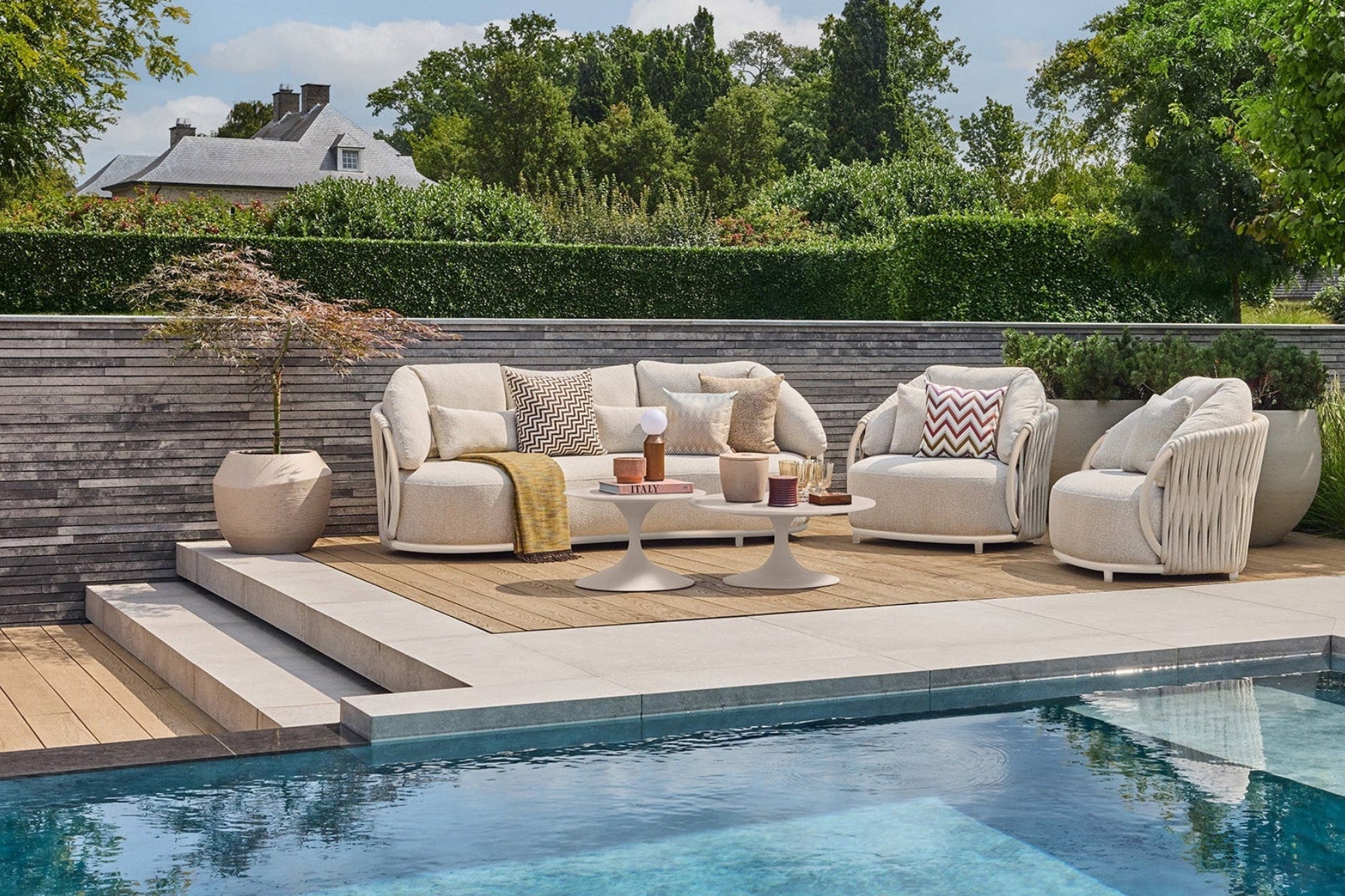 Vivaro Sofa Collection